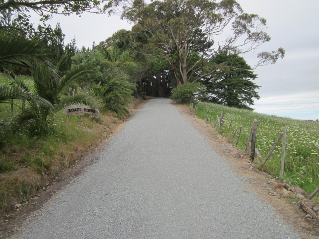 Koati Views Hotel Lake Ohia Exterior photo
