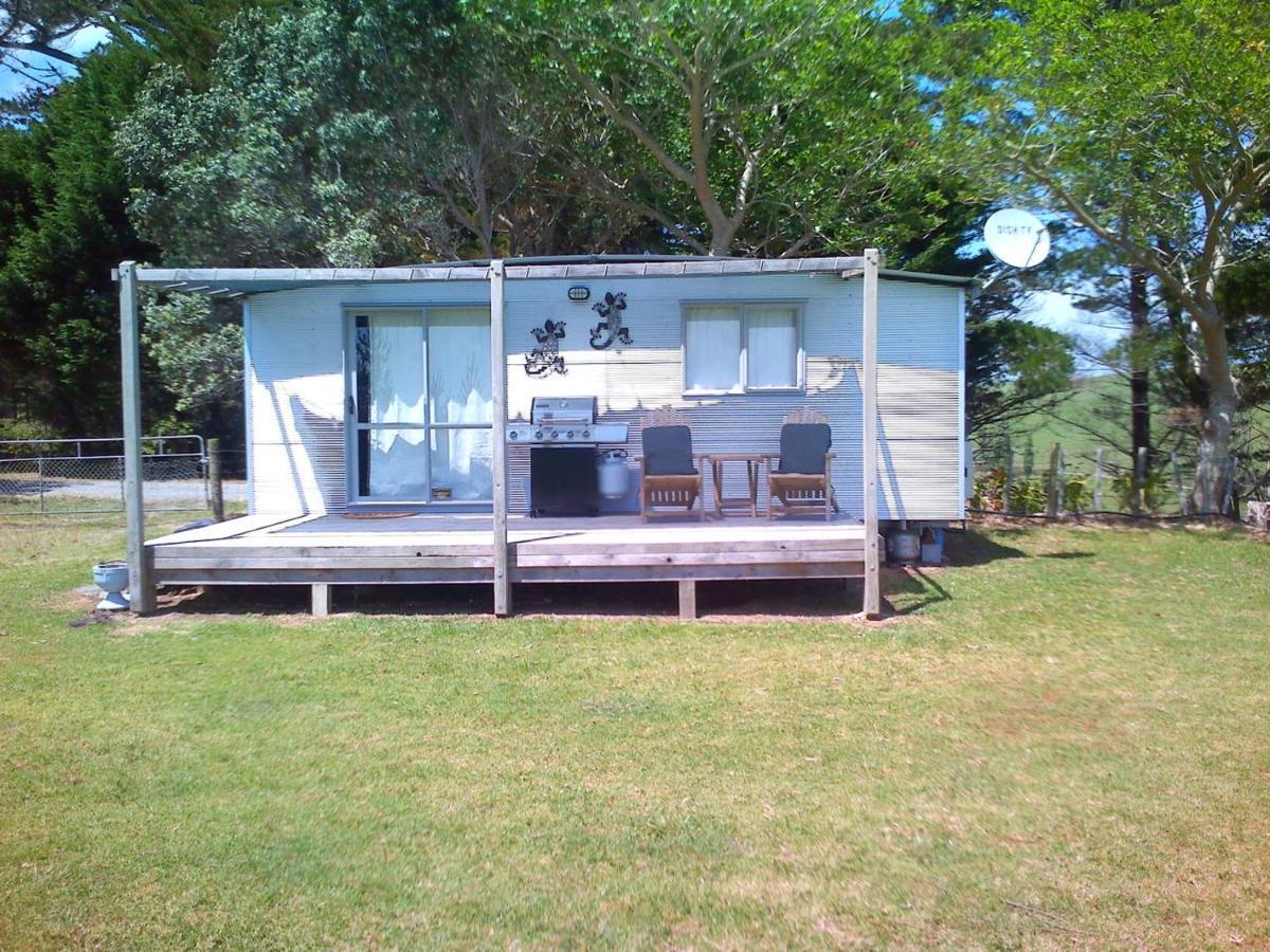 Koati Views Hotel Lake Ohia Exterior photo